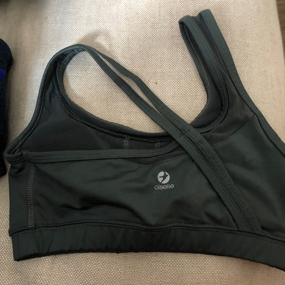 Oiselle Black Sports Bra (4)